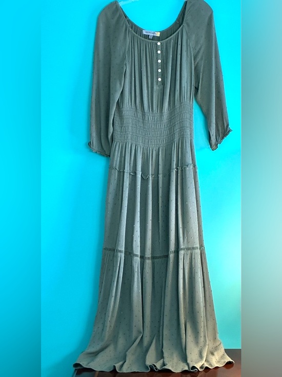 Olive Maxi Boho Dress - Picture 4 of 16